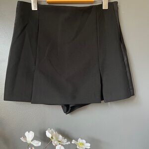 Zara Black Skort with Front Pleat